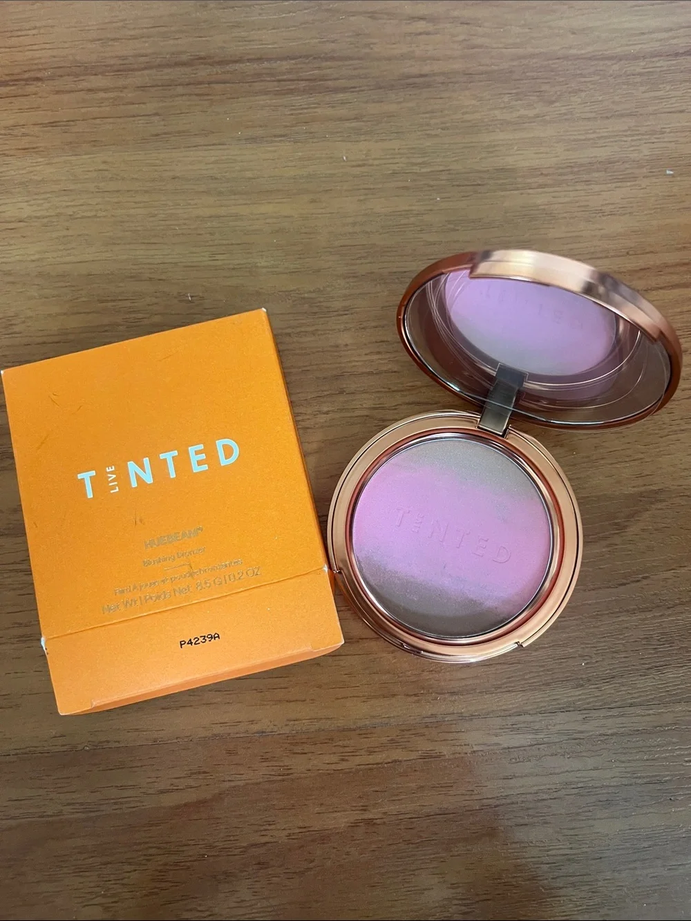 Live TINTED HUEBEAM Gradient Blushing Bronzer - Shade Mojave Mirage
